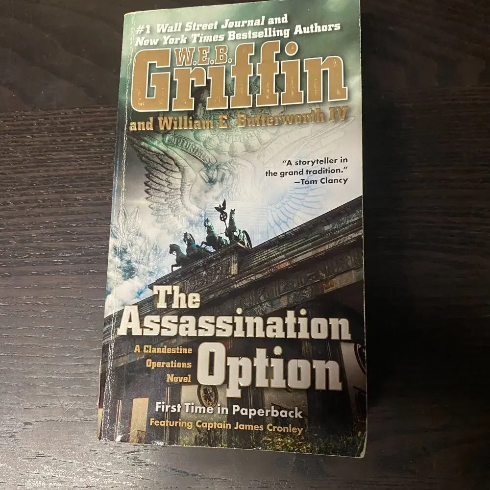 Assassination Option by W. E. B. Griffin (2015, Us-Tall Rack Paperback)